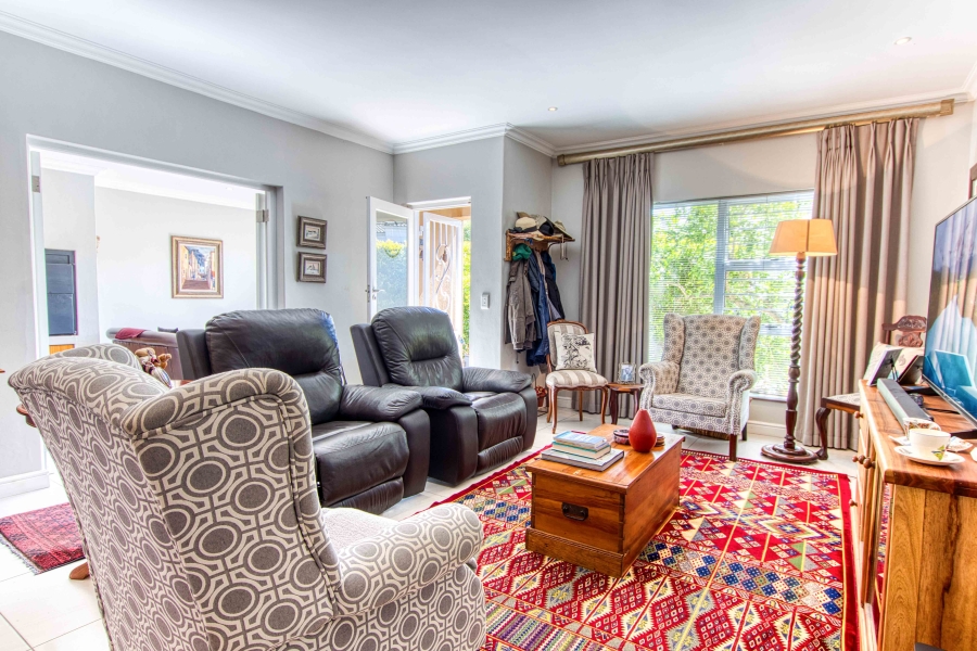 3 Bedroom Property for Sale in Somerset Ridge Western Cape